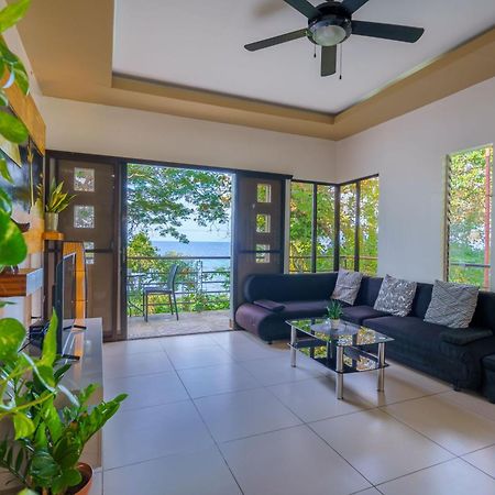 Oceanside 2 Bedroom House, 100Mbps Wifi بنغلاو المظهر الخارجي الصورة