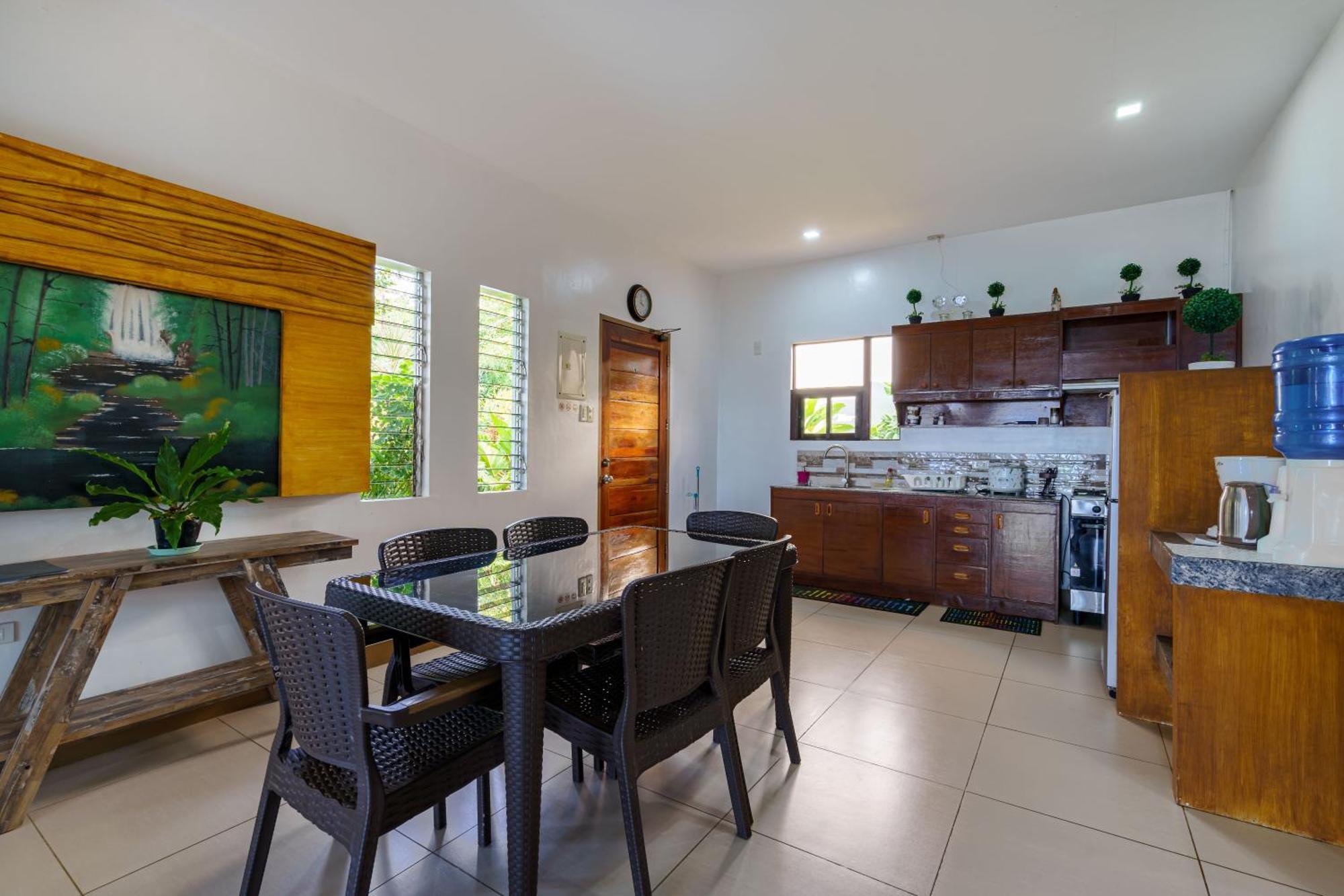Oceanside 2 Bedroom House, 100Mbps Wifi بنغلاو المظهر الخارجي الصورة